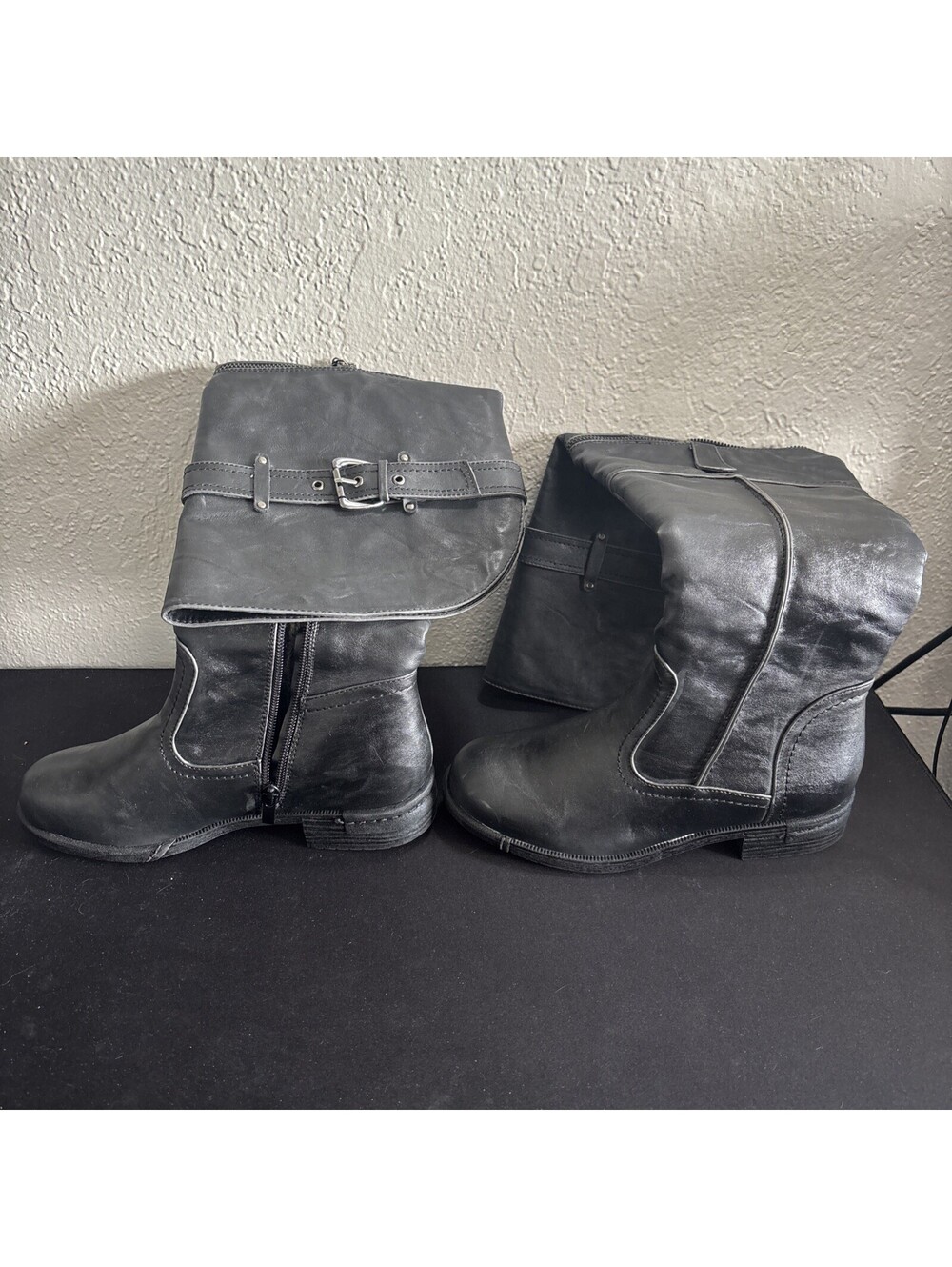 Bucco Capensis Womens Black Knee High Boots Cuffed Buckle Size 6